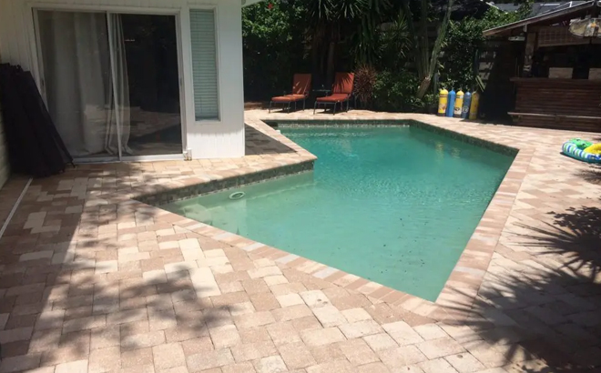 Pool Deck Cleaning in North MS
